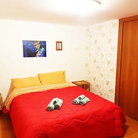 Vecchia - Spaccanapoli *